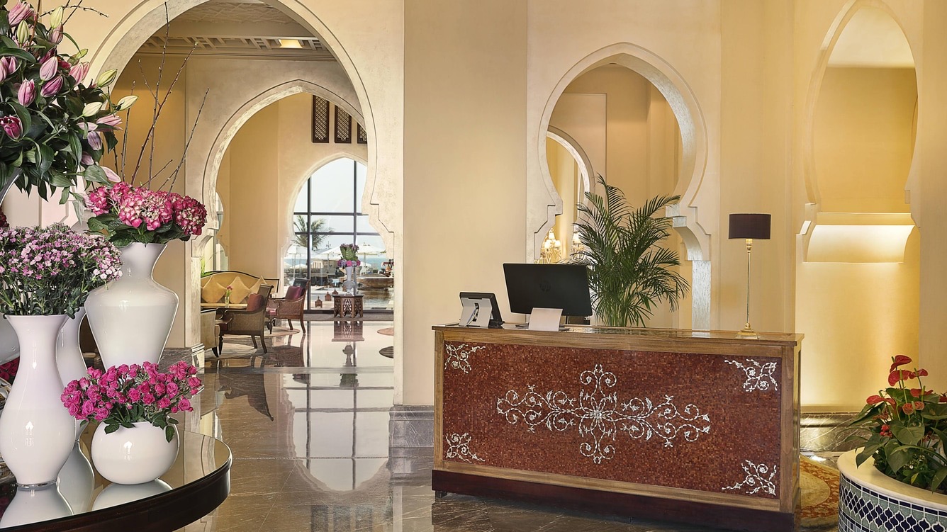 Лобби Ajman Saray
