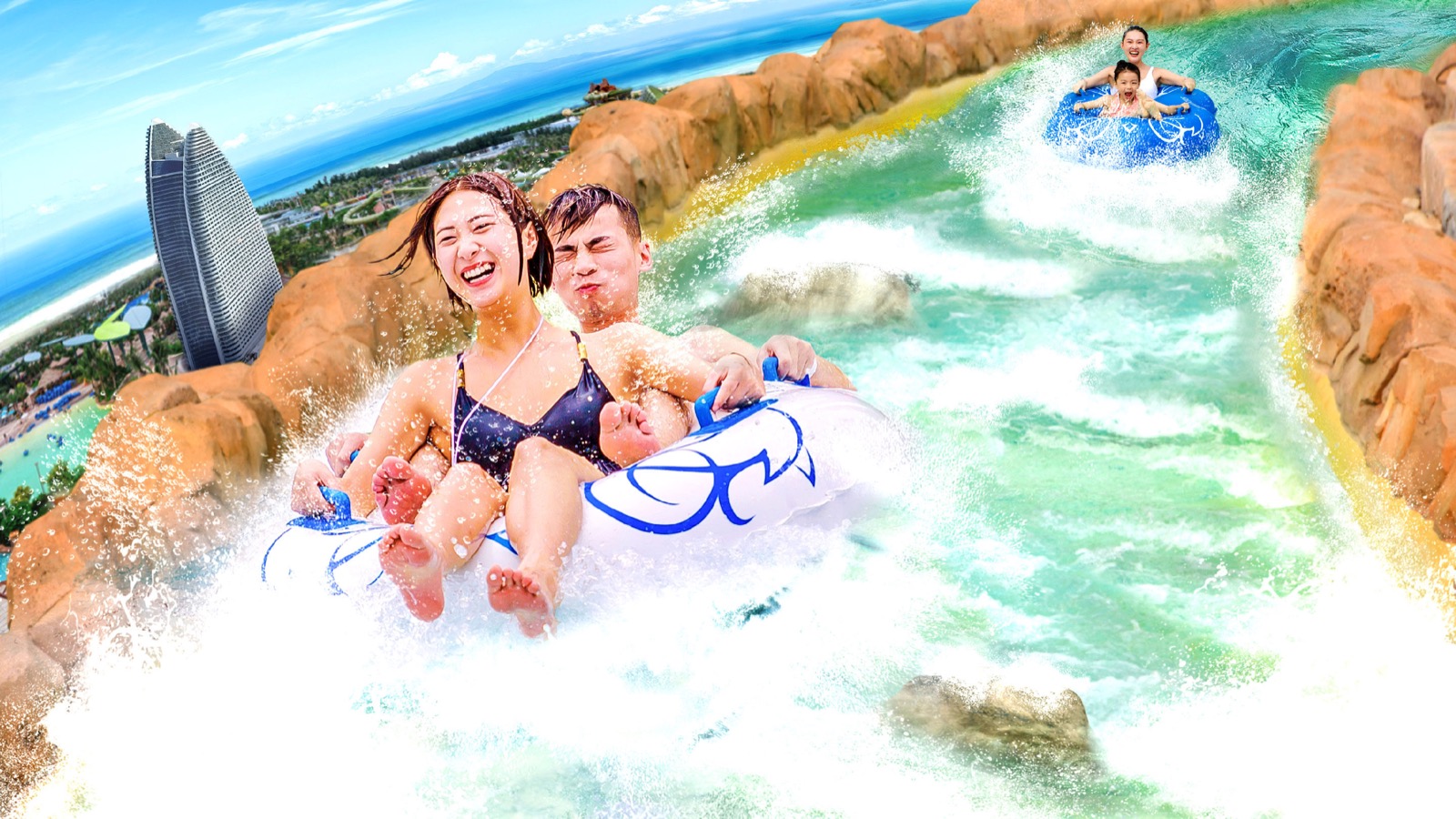 Аквапарк Aquaventure с горками и рекой-аттракционом