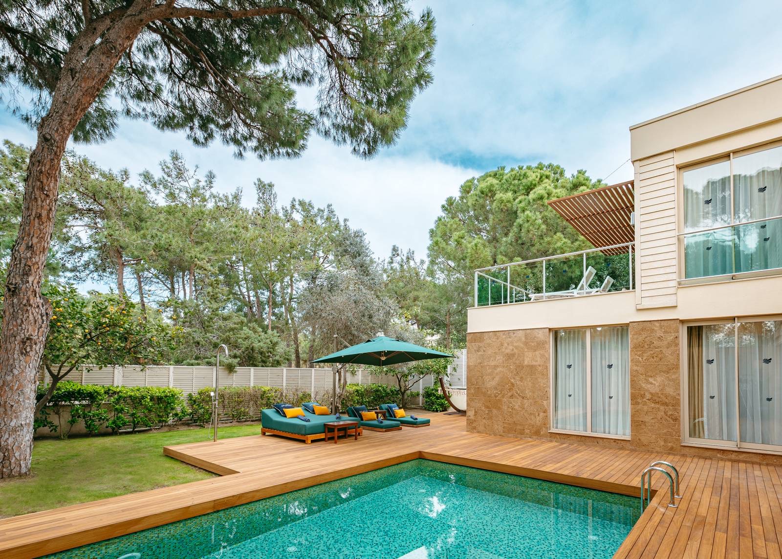 Villa Privé с собственным бассейном и террасой