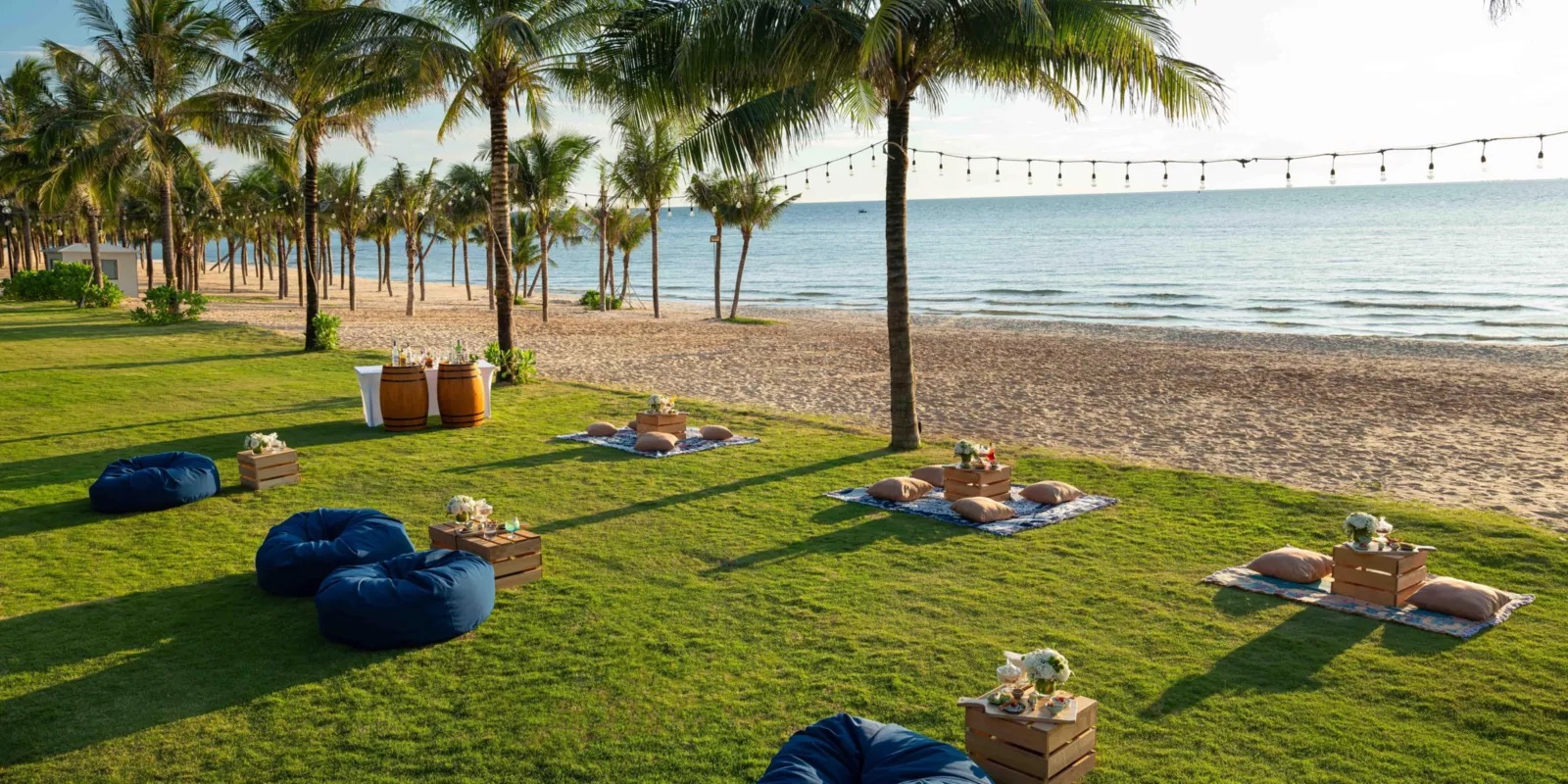 Собственный пляж и Amber Sands Beach Club