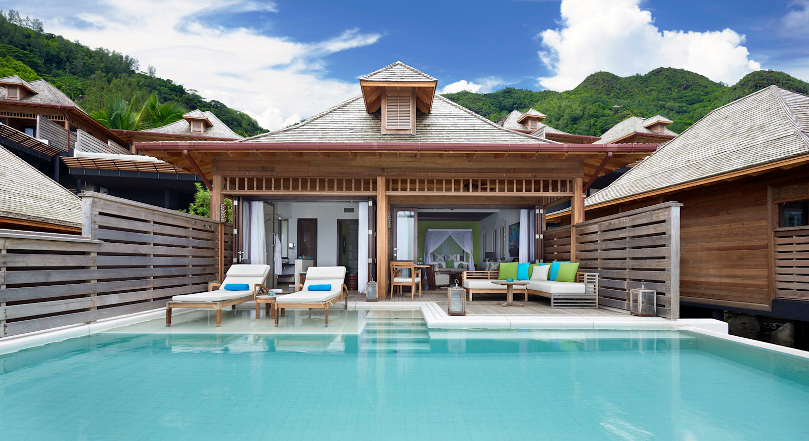 Grand Ocean View Pool Villa с собственным бассейном