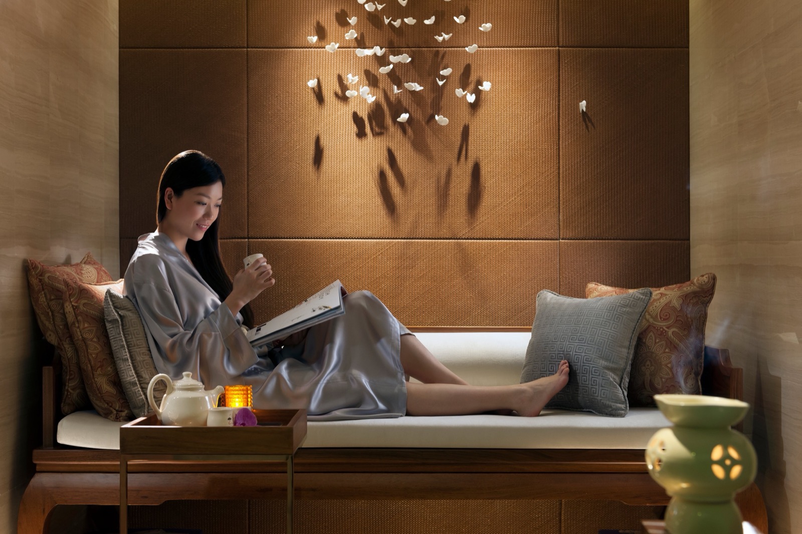 The Spa: зона отдыха с видом на сад