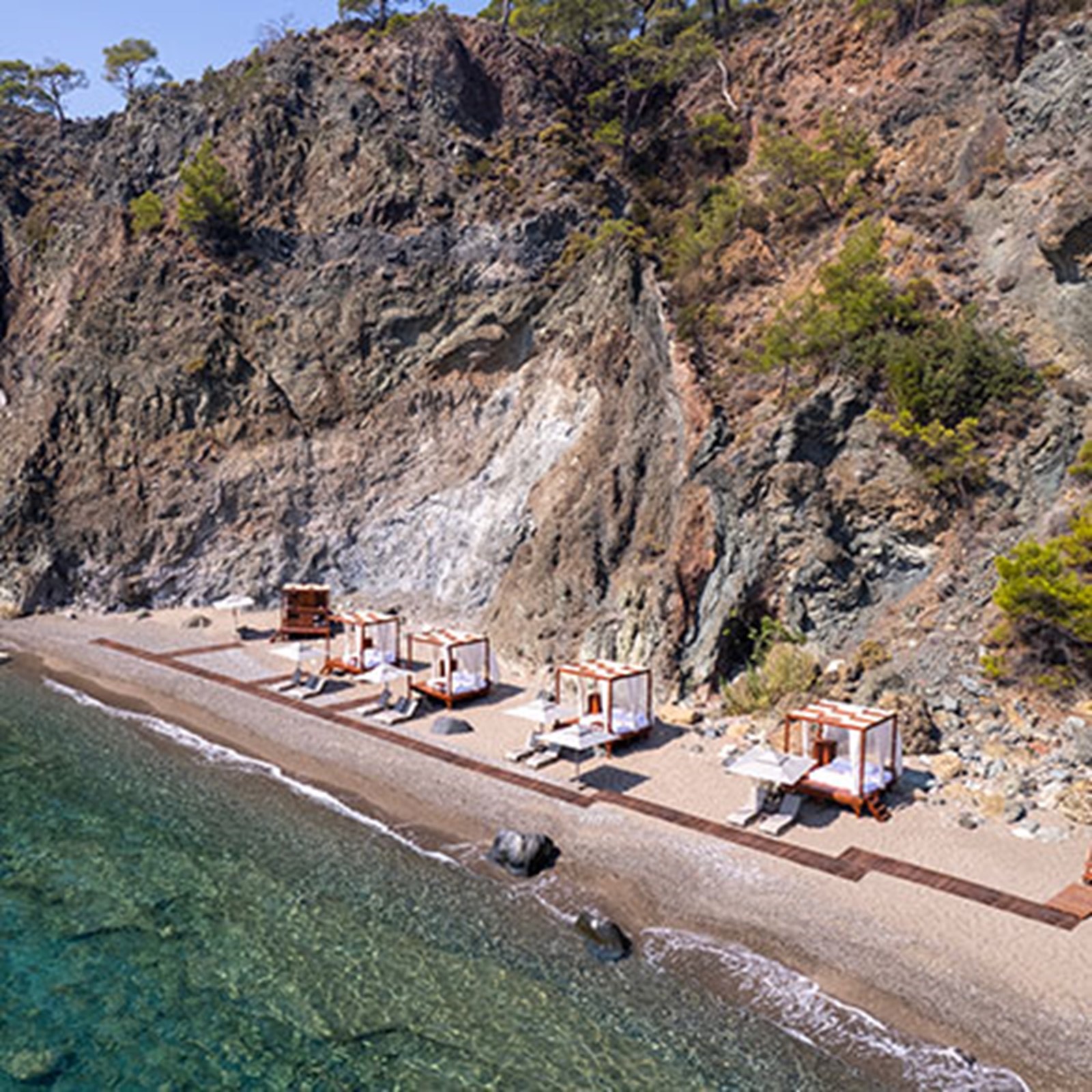 Уединённая бухта Secret Bay на собственном пляже