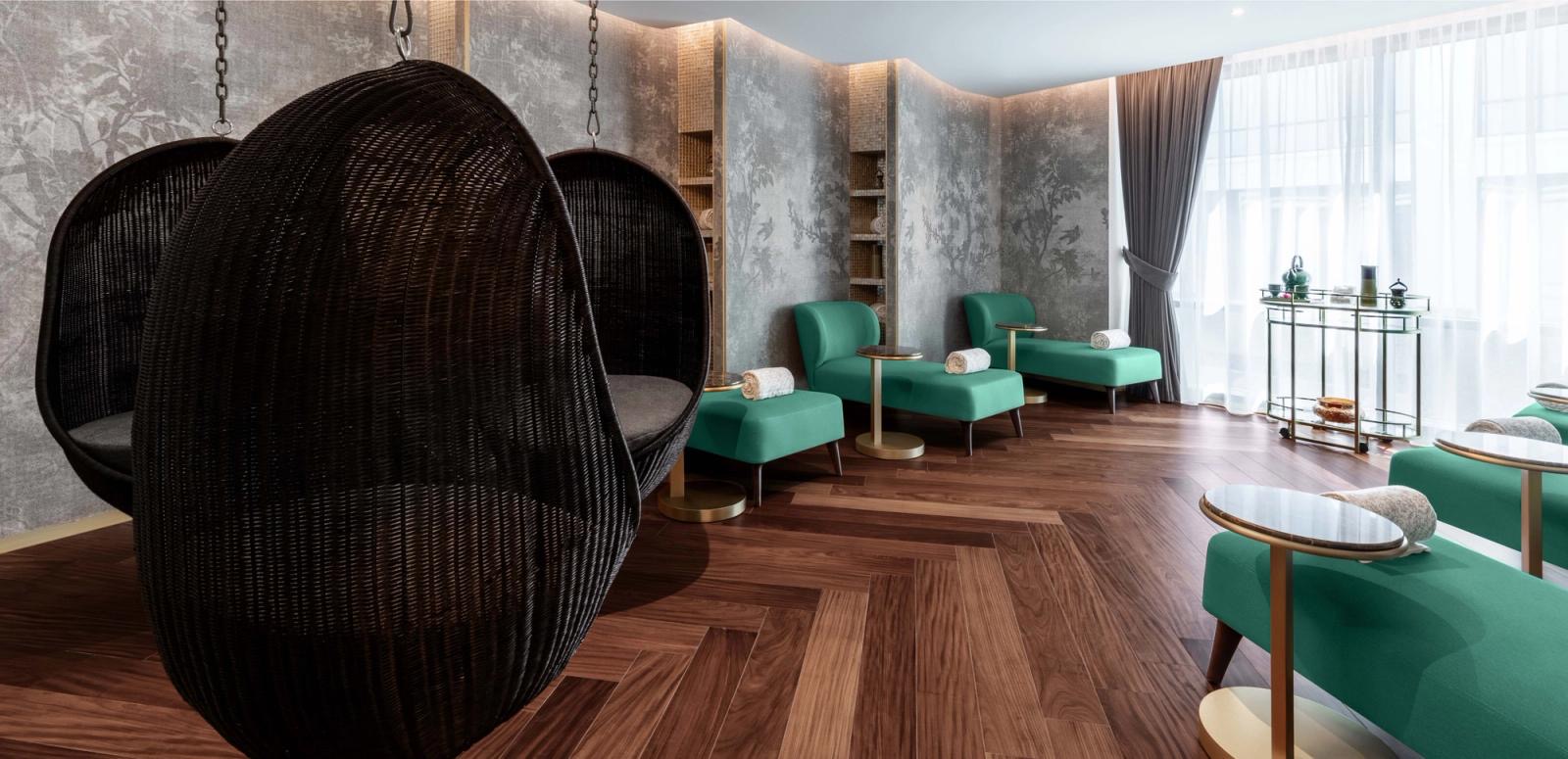 Зона отдыха спа J Wellness Circle площадью 650 м²