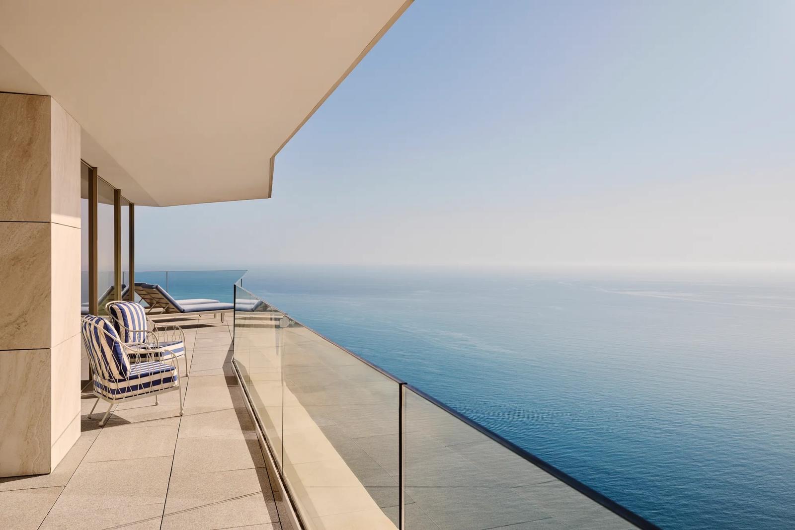 Panoramic Suite с видом на море
