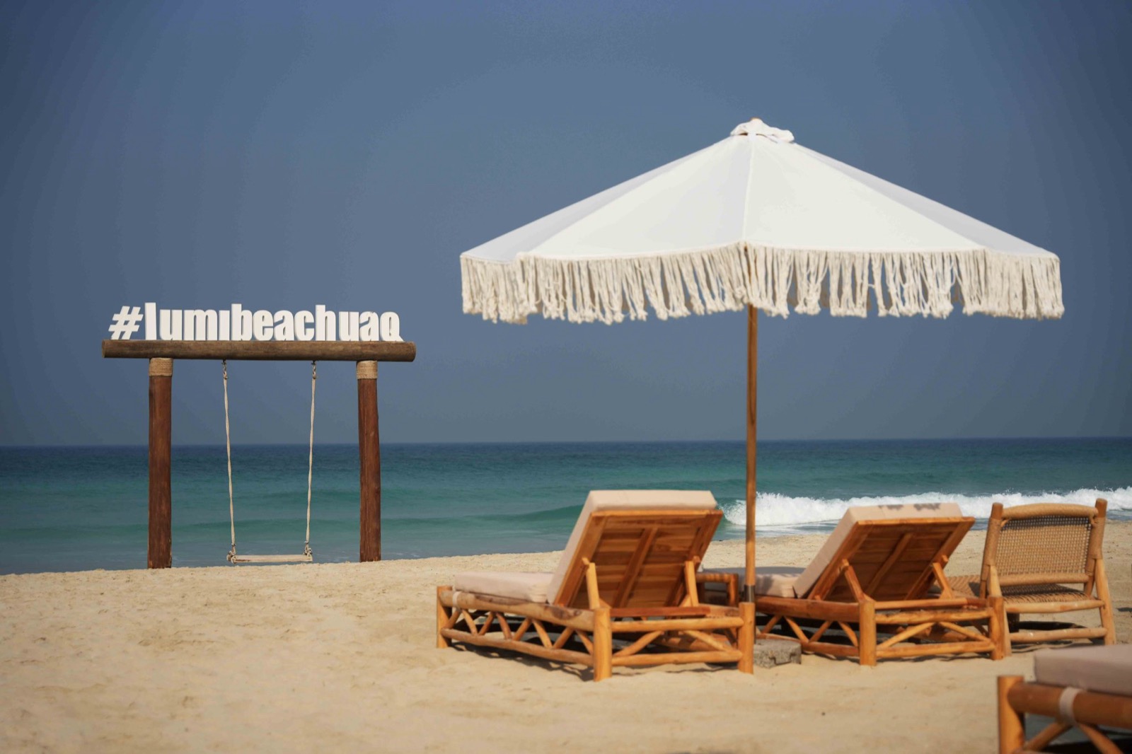 Частный пляж Lumi Beach