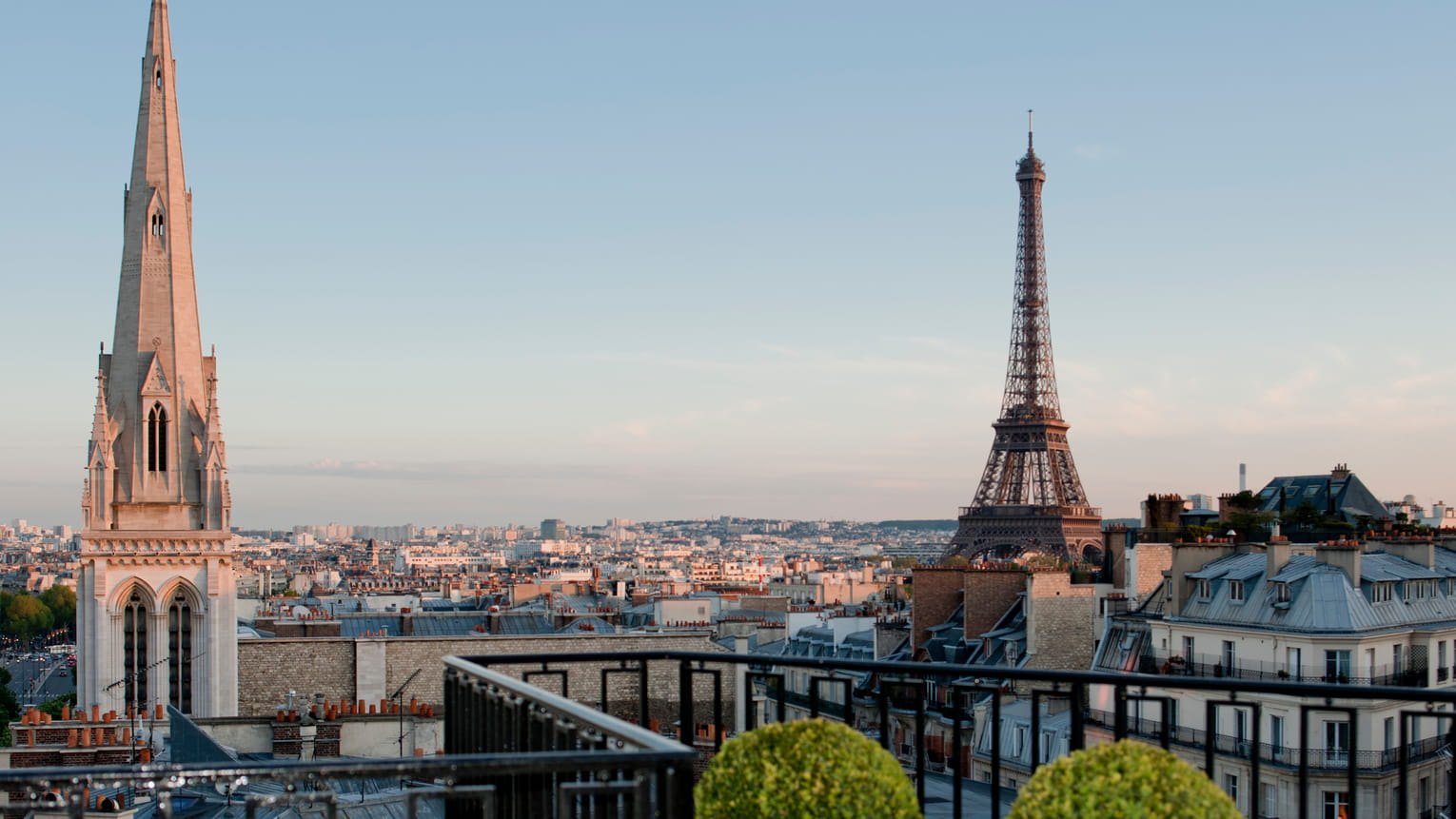 Four Seasons Hotel George V Paris