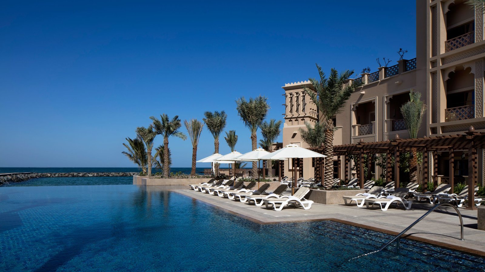 Sheraton Sharjah Beach Resort & Spa